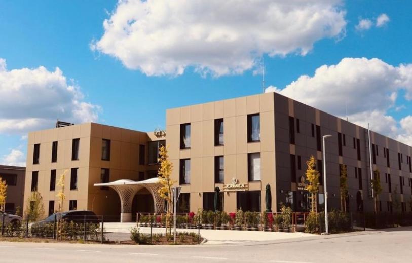 Intergroup Business & Design Hotel Ingolstadt Kosching Eksteriør bilde