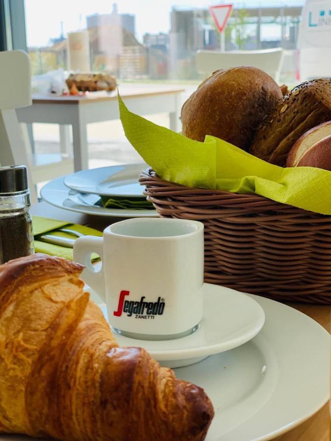 Intergroup Business & Design Hotel Ingolstadt Kosching Eksteriør bilde