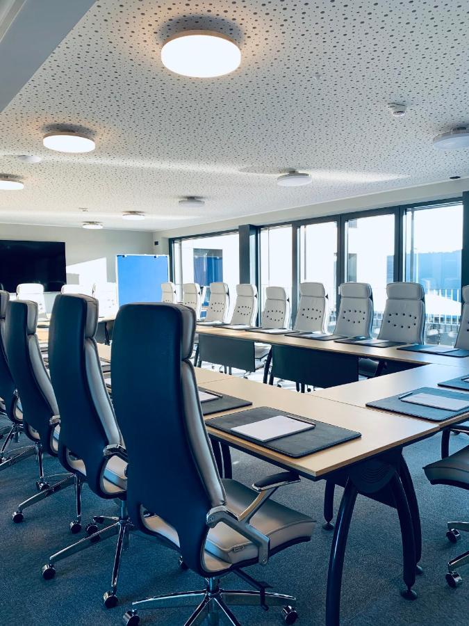 Intergroup Business & Design Hotel Ingolstadt Kosching Eksteriør bilde